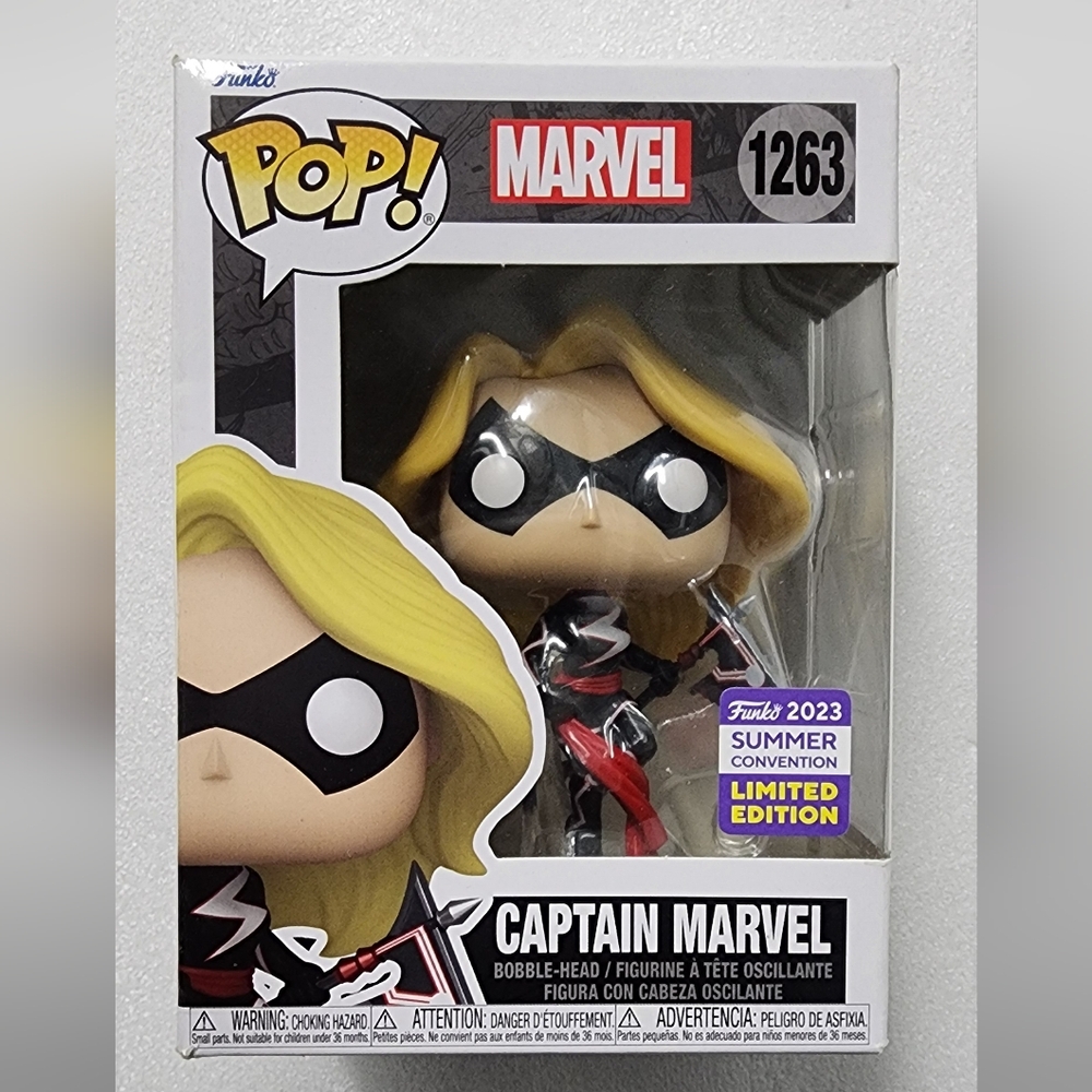 Captain Marvel Funko Limited edition